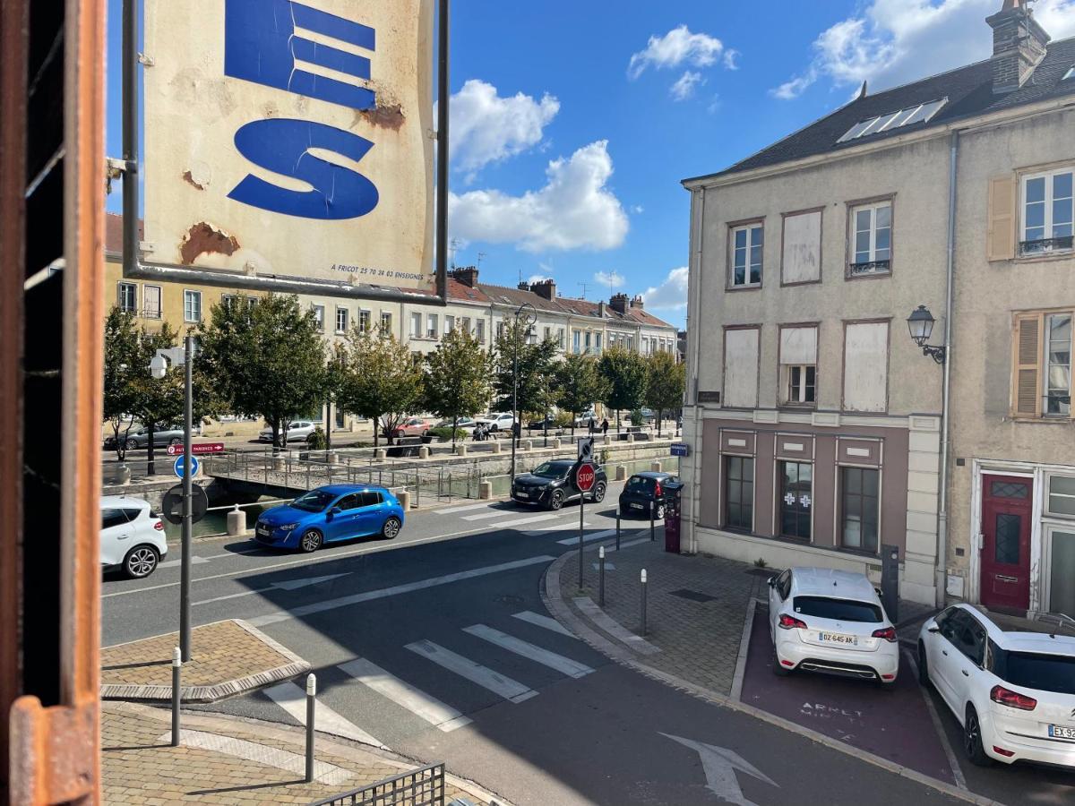 Studio Chaleureux Le Coeur -Troyes Centre Ville Bagian luar foto